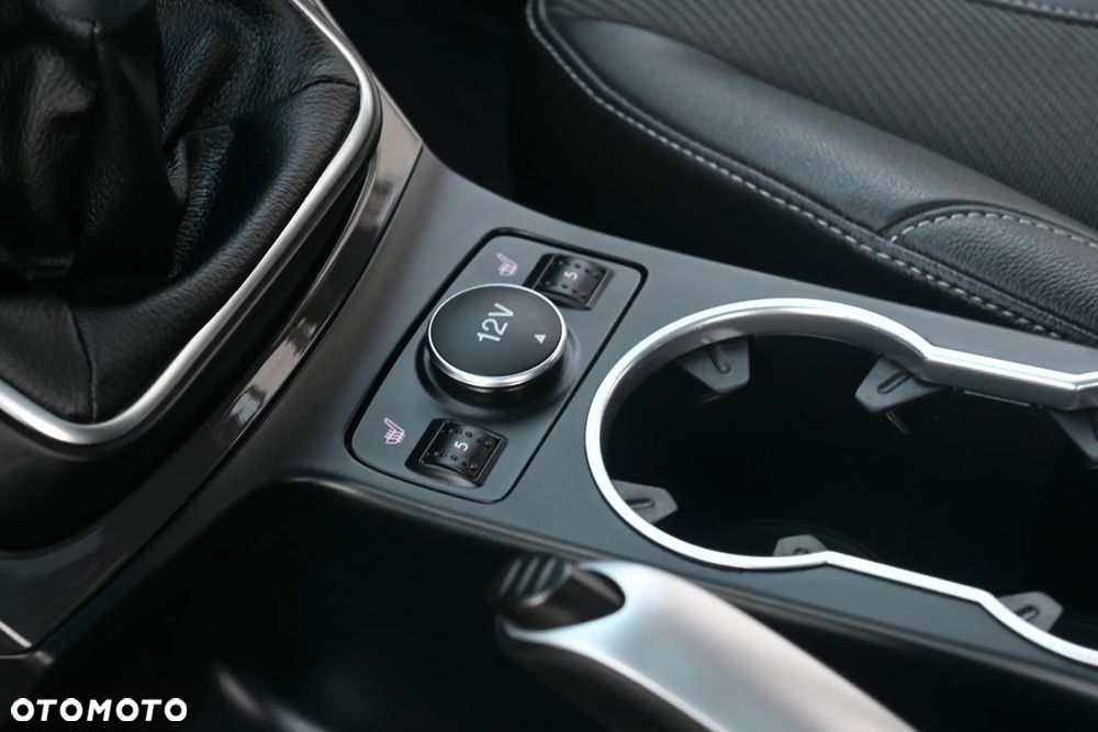 Ford Kuga 2.0 TDCi FWD Titanium - 26