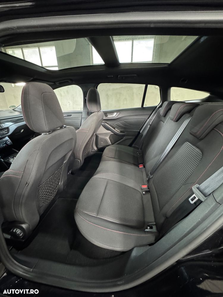 Ford Focus 2.0 EcoBlue ST-Line - 13