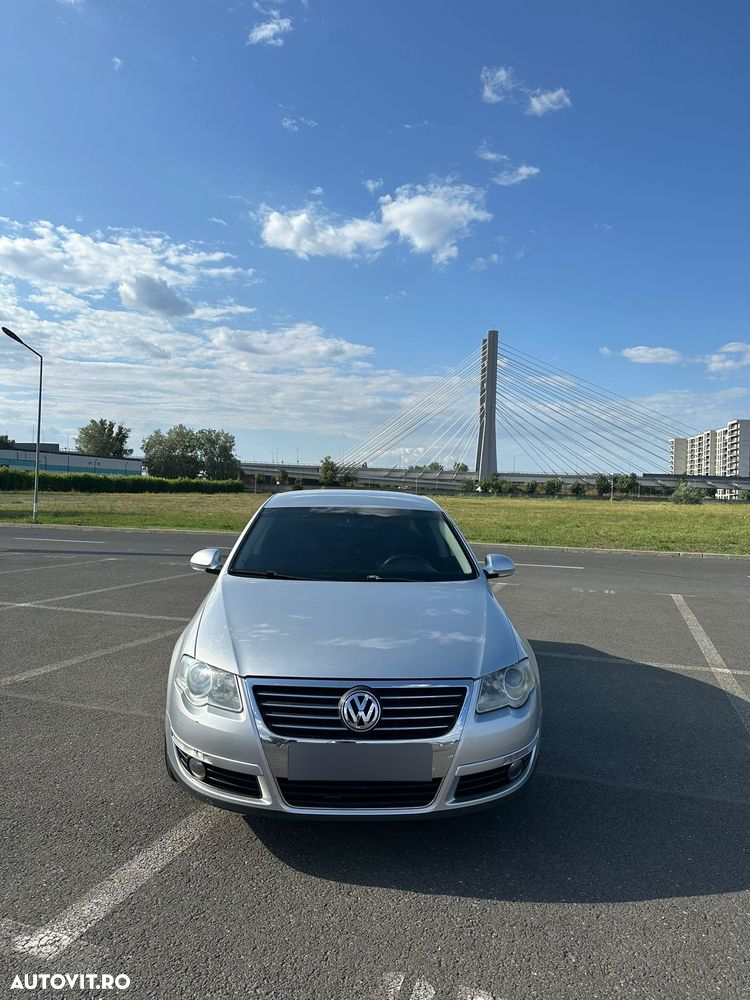 Volkswagen Passat Variant 2.0 TDI Highline DPF - 2