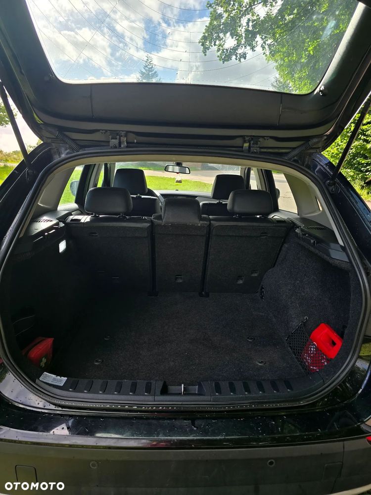 BMW X1 sDrive20d - 11
