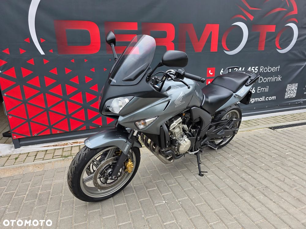 Honda CBF - 32