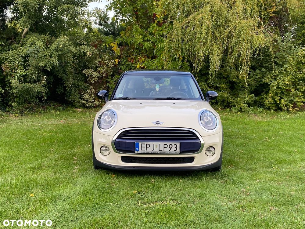 MINI Cooper Standard - 3