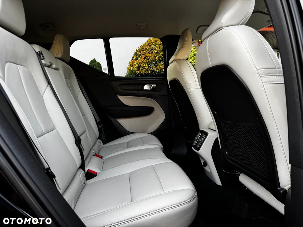 Volvo XC 40 T3 Geartronic Inscription - 19