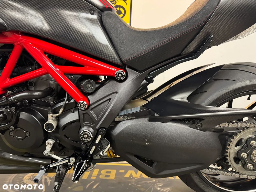 Ducati Diavel - 24