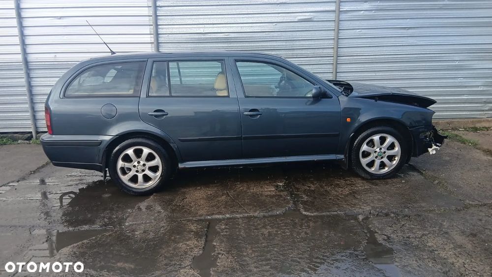 Tylko Części SKODA OCTAVIA I 1U 1.9 TDI AHF 110KM 81kW 96r-00r KOMBI lakier 9900 - 3