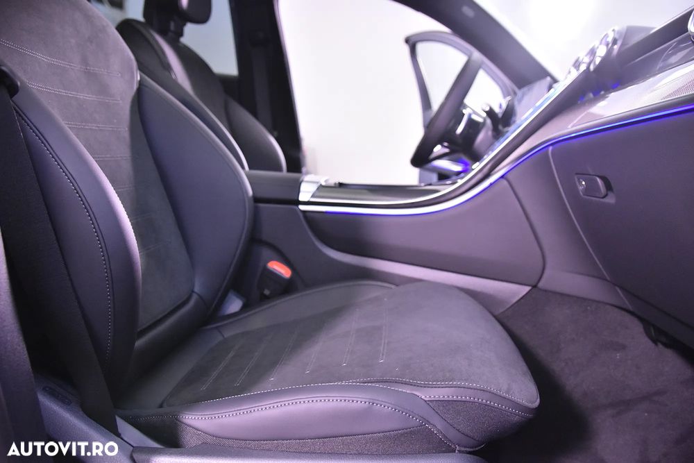 Mercedes-Benz GLC 300 e 4MATIC PHEV - 11