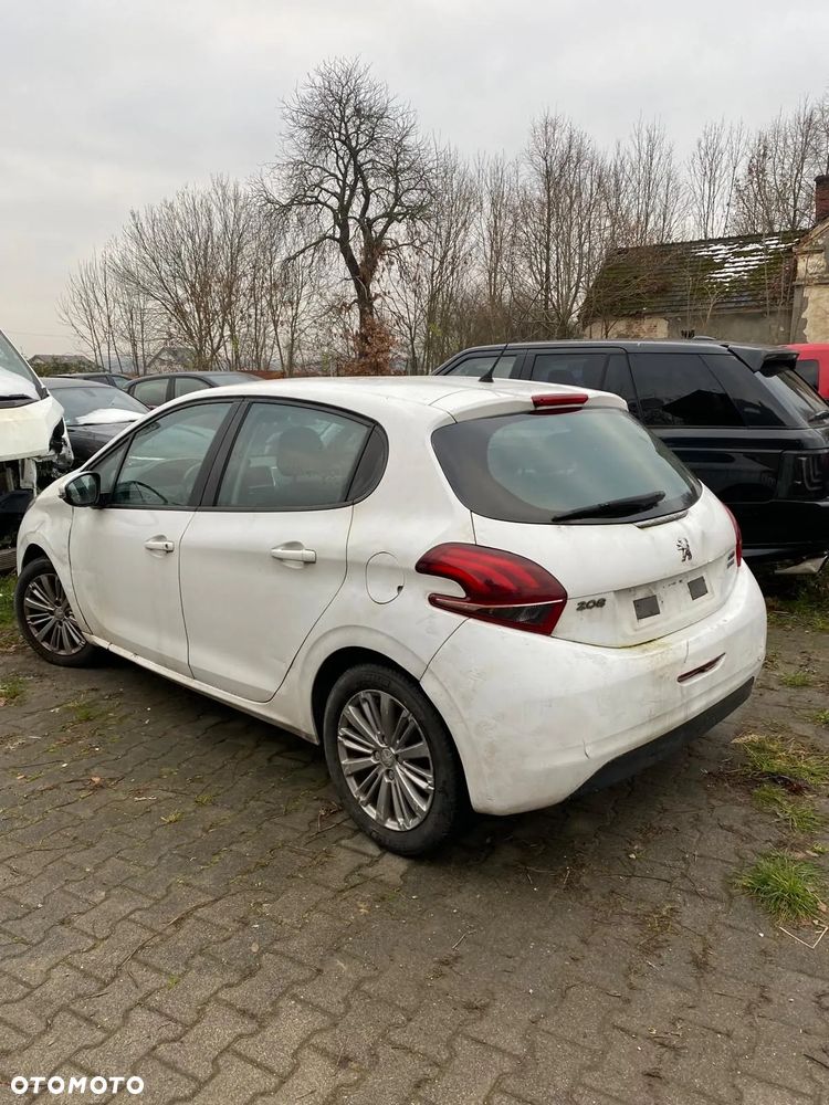 Peugeot 208 1.6 BlueHDi Active - 2
