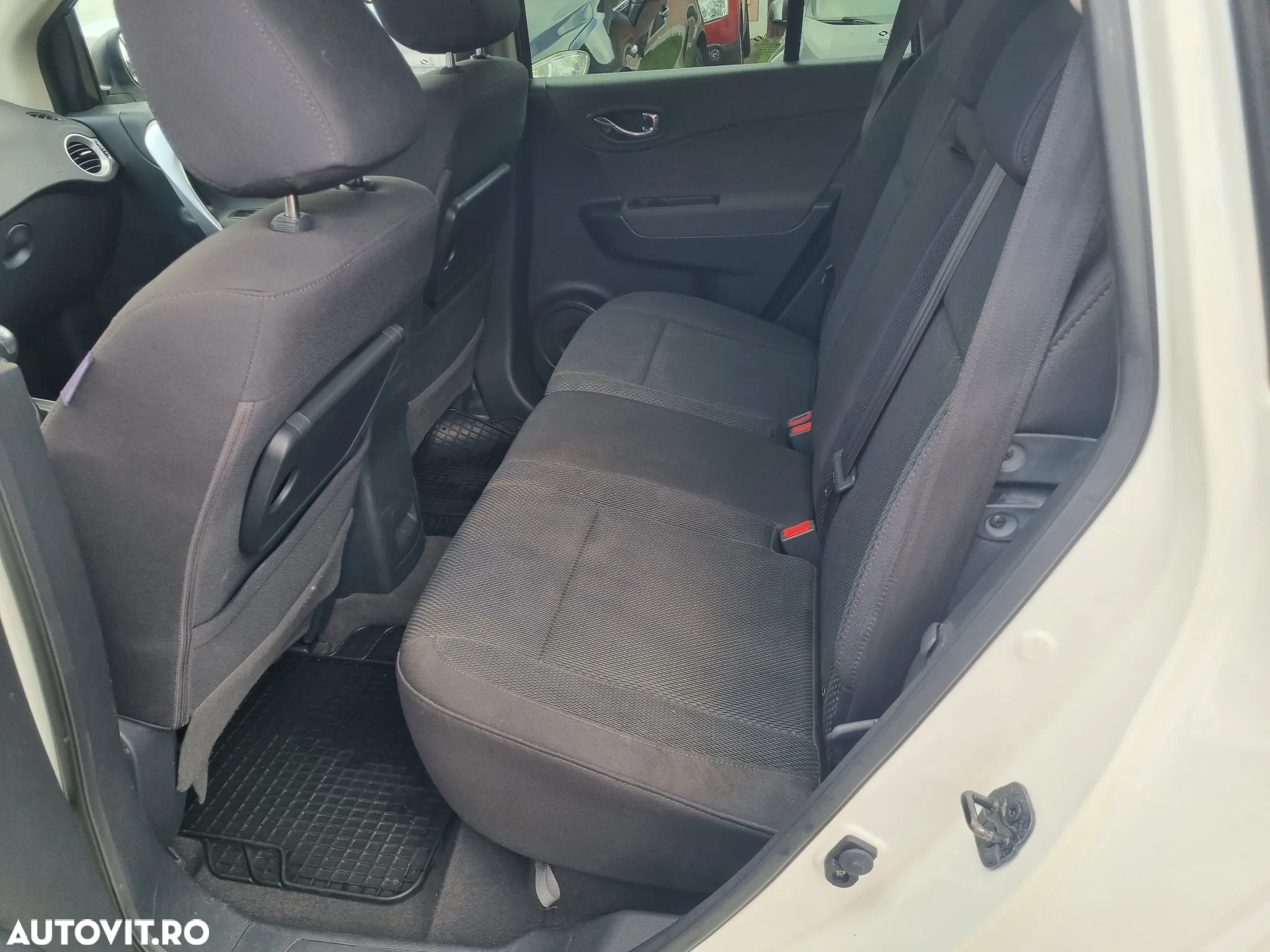 Renault Koleos dCi 150 FAP 4x4 Paris - 9