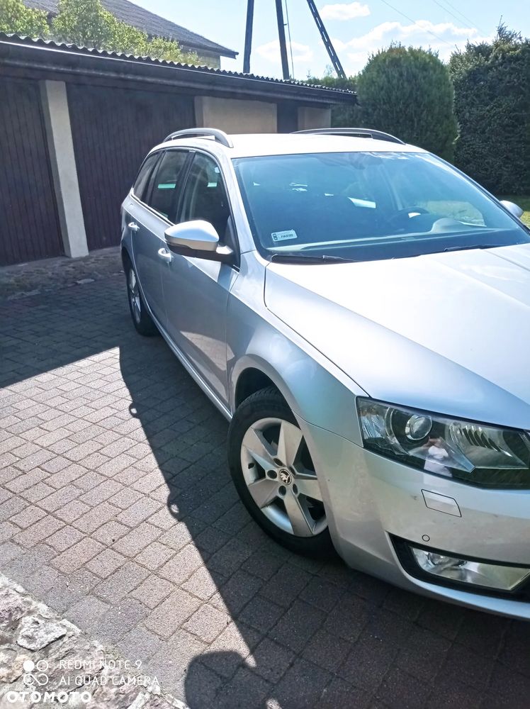 Skoda Octavia 2.0 TDI Ambition DSG - 9