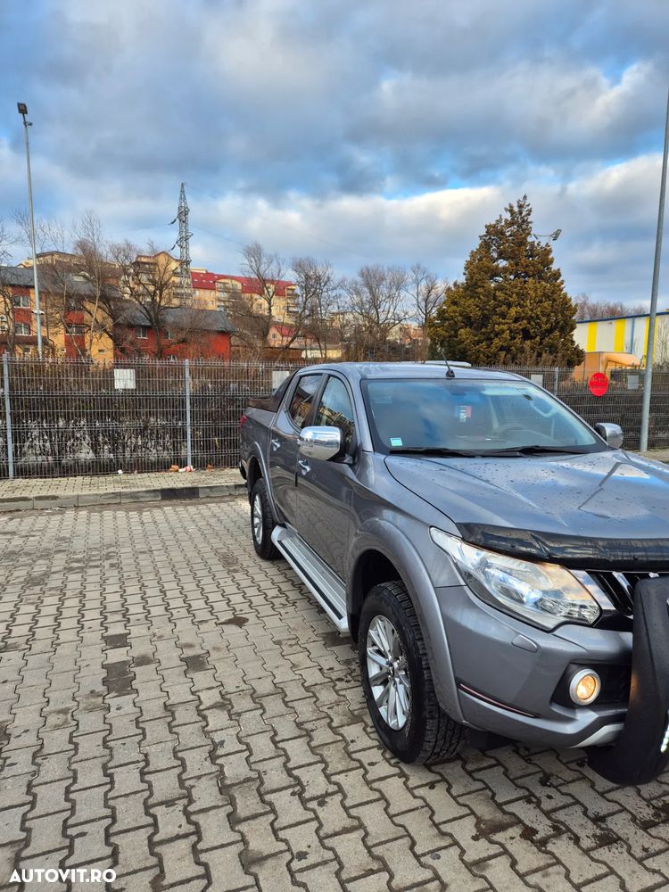 Mitsubishi L200 Double Cab 2.4 DI-D AS7G MIVEC IC Instyle - 23