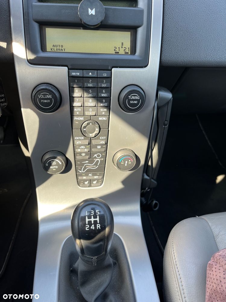Volvo V50 2.4i - 18