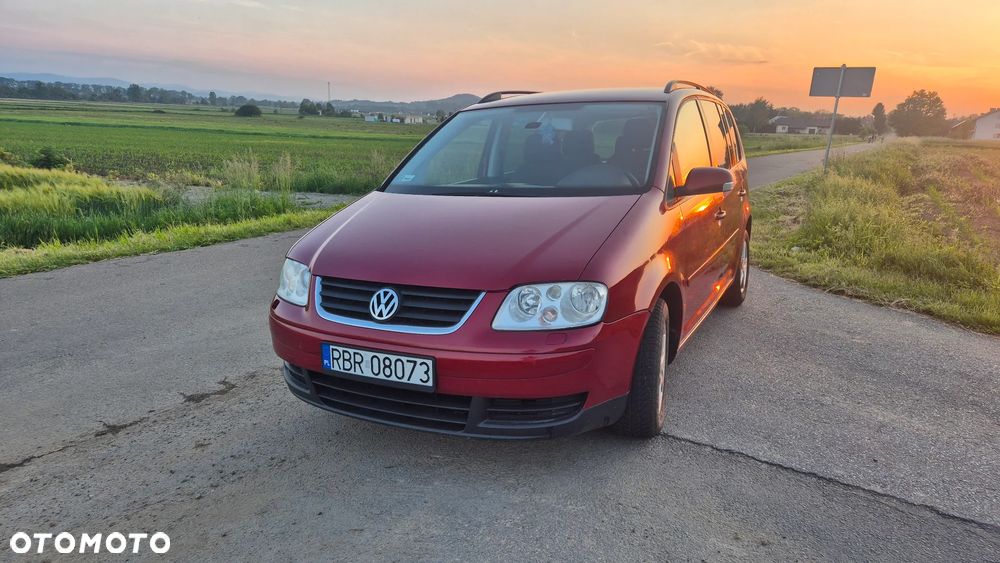 Volkswagen Touran 1.9 TDI Welcome - 4