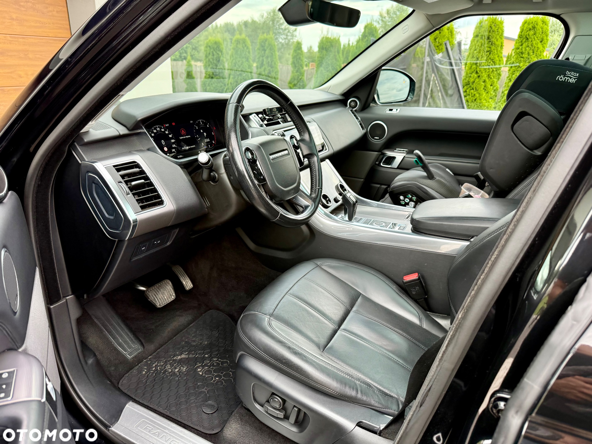 Land Rover Range Rover Sport S 3.0 SD V6 HSE Dynamic - 17