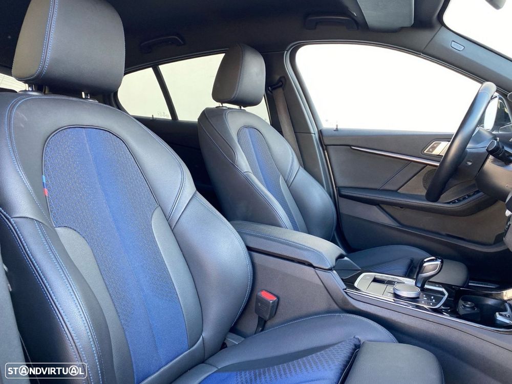 BMW 116 d Pack Desportivo M Auto - 16