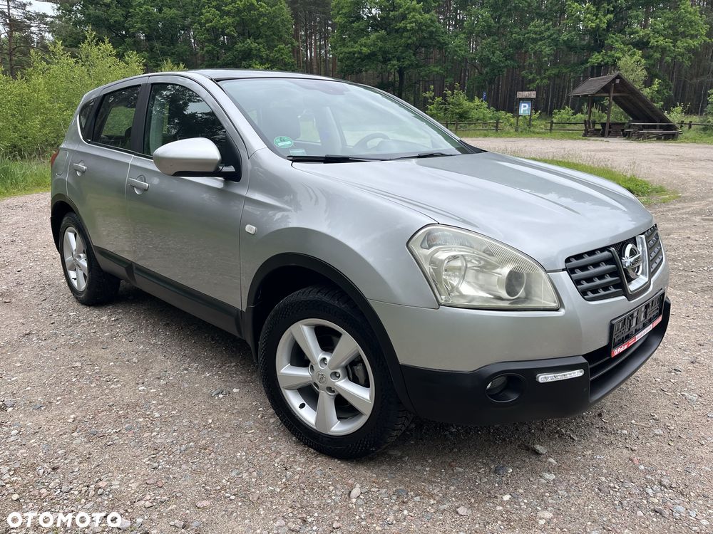 Nissan Qashqai - 2