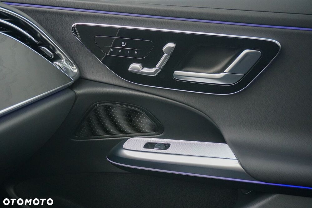 Mercedes-Benz Klasa E 220 d mHEV 4-Matic Avantgarde 9G-Tronic - 16