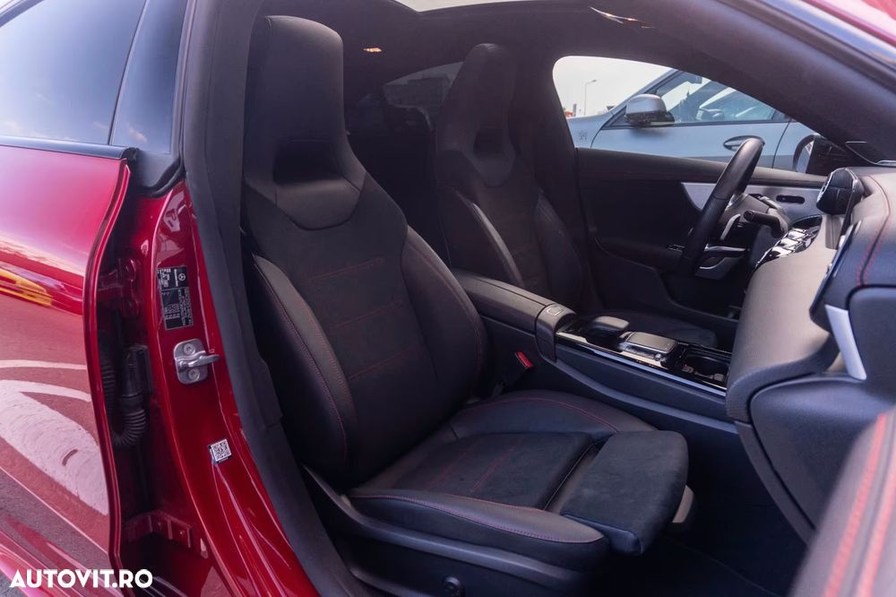 Mercedes-Benz CLA - 8