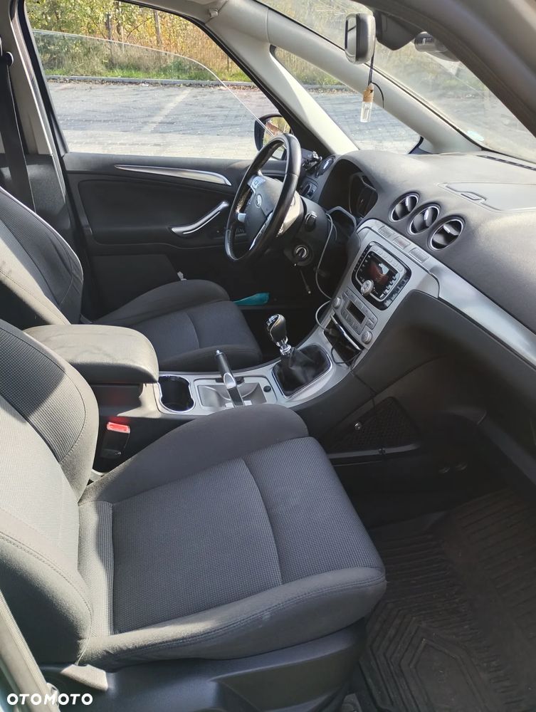 Ford S-Max - 6
