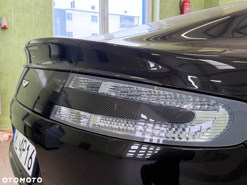 Aston Martin Rapide Luxe - 14