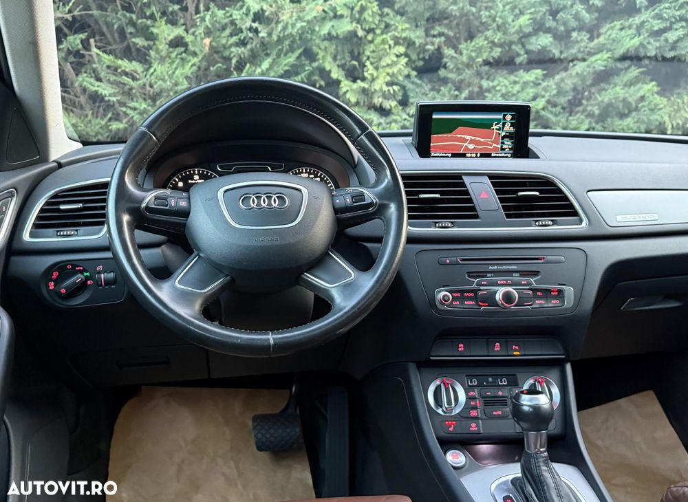Audi Q3 2.0 TDI Quattro S tronic - 14