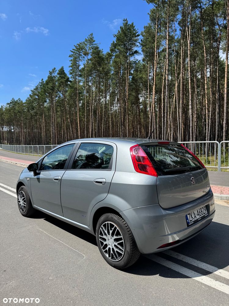 Fiat Grande Punto - 5