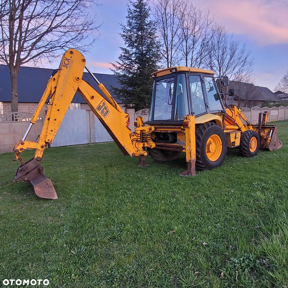 JCB 3CX - 6