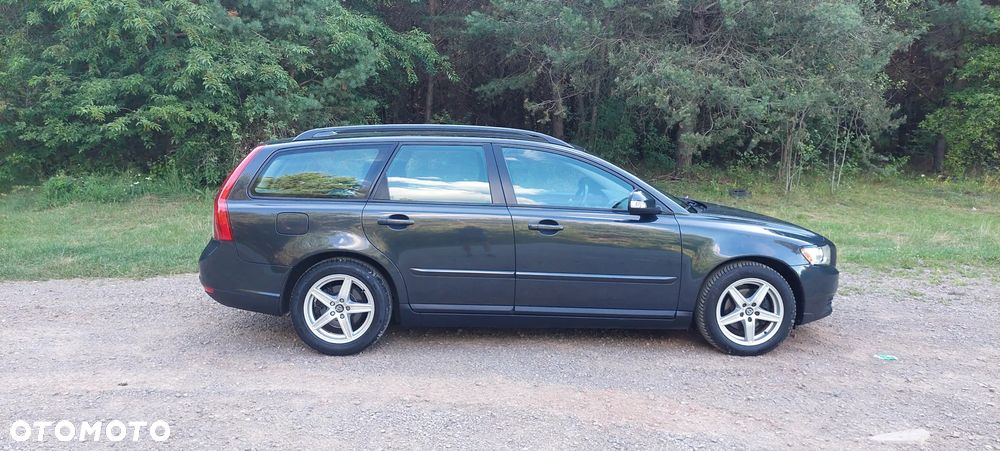 Volvo V50 1.6D Momentum - 24