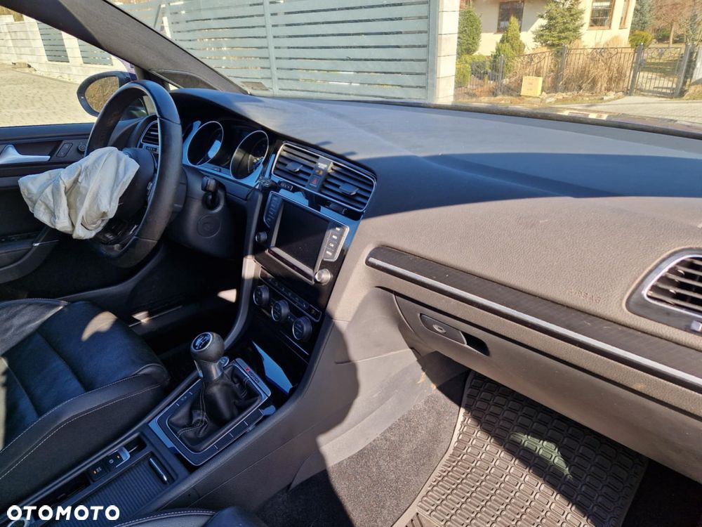 Volkswagen Golf 2.0 TSI BMT 4Mot R - 8