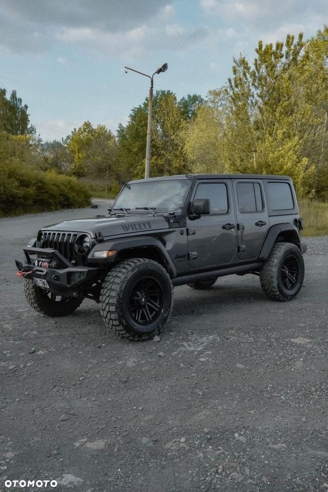 Jeep Wrangler - 3