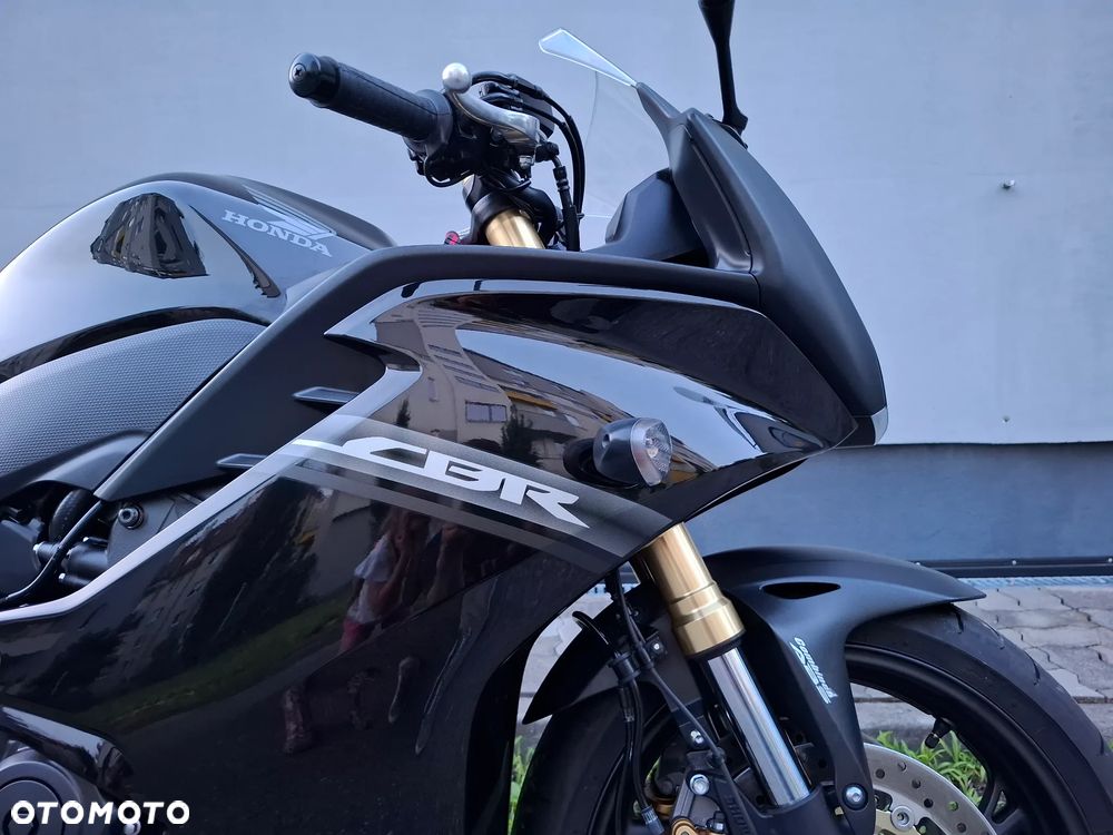 Honda CBR - 12
