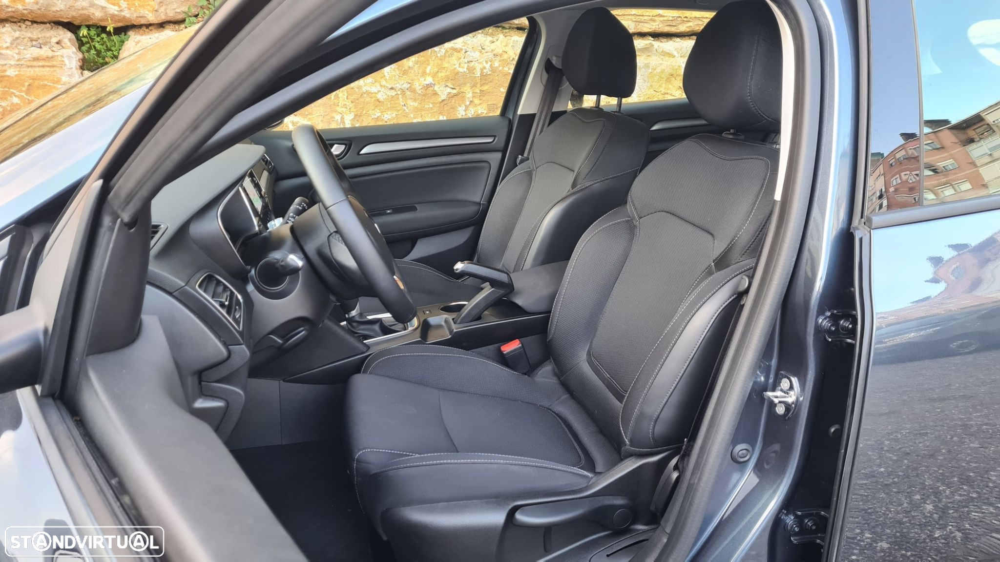 Renault Mégane 1.5 Blue dCi Intens EDC - 33