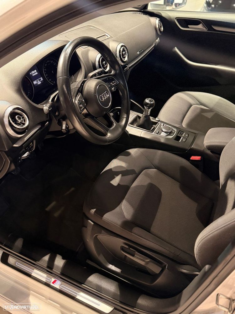 Audi A3 Limousine 1.0 TFSI S-line - 21