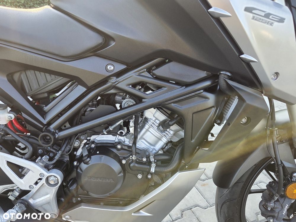Honda CB - 24