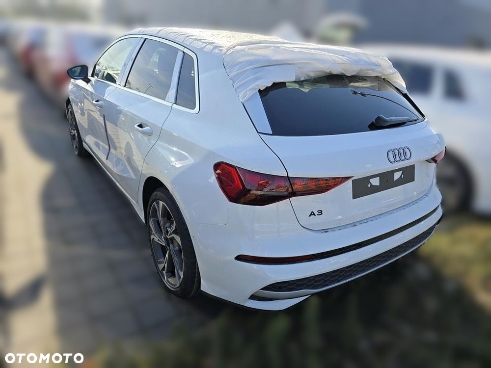 Audi A3 Sportback TFSI mHEV 110 kW Advanced S tronic - 4