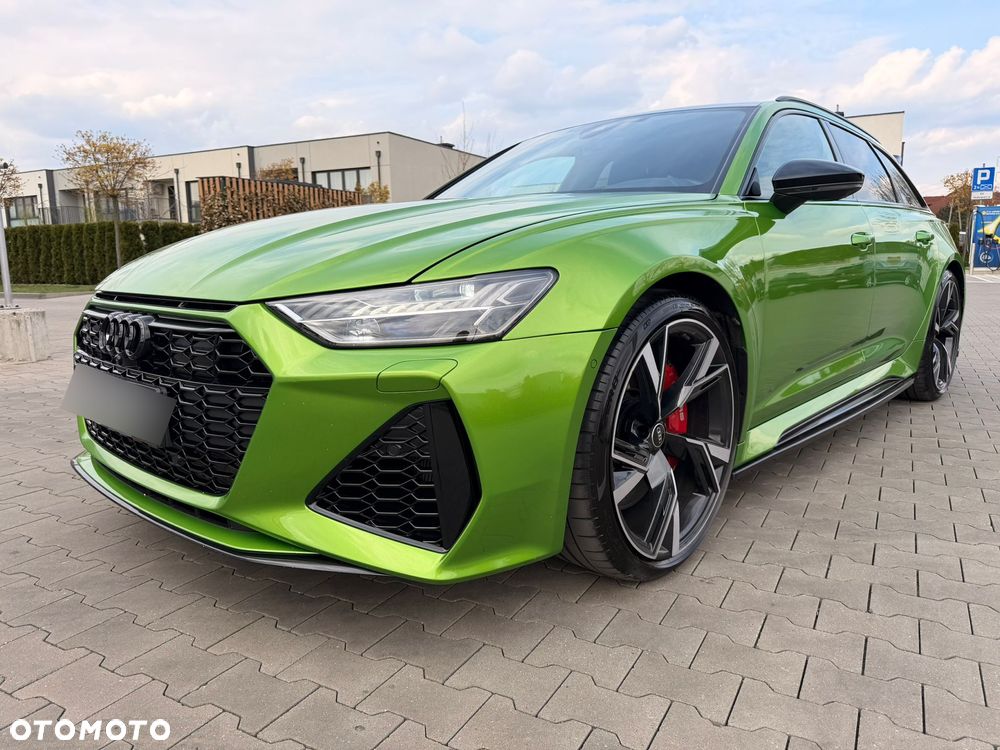 Audi RS6 Avant - 8