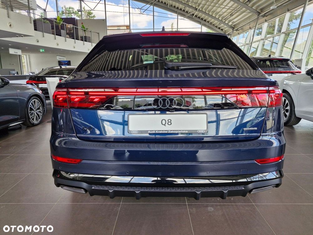 Audi Q8 - 7