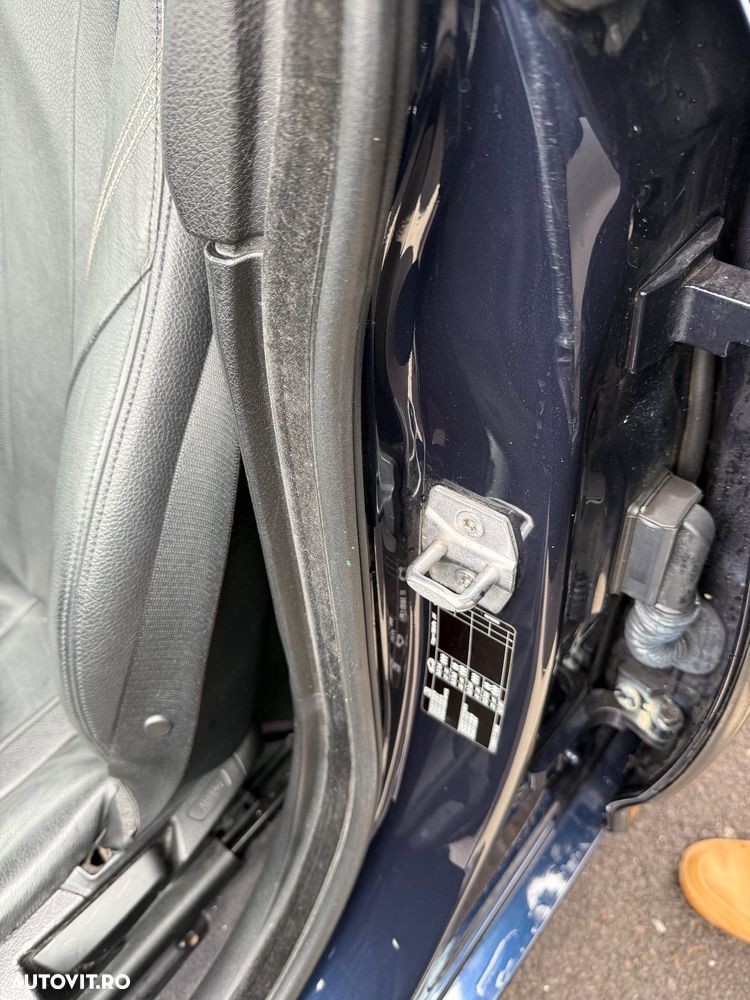 BMW Seria 3 320d Luxury Line - 14