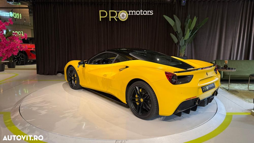 Ferrari 488 GTB - 8