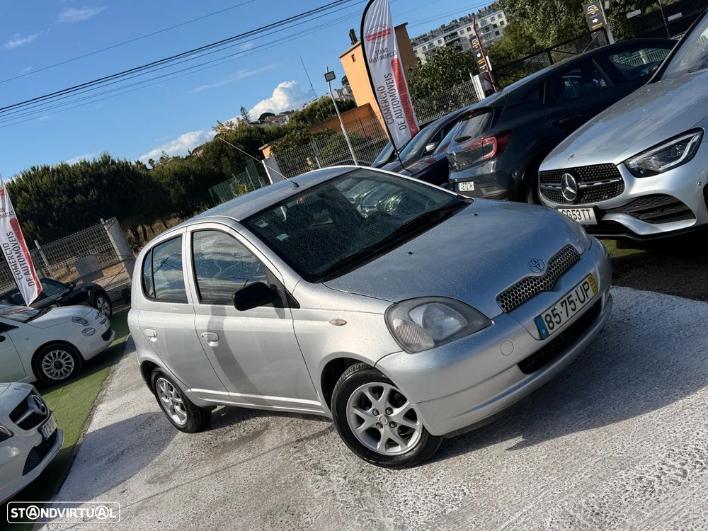 Toyota Yaris 1.4 D-4D Sol ABS - 2