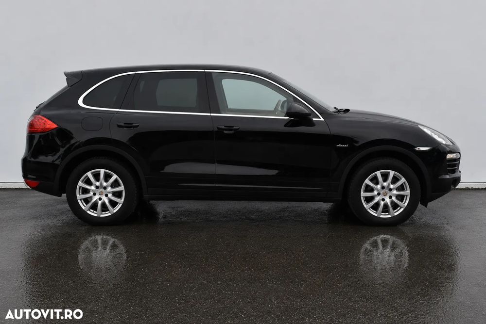 Porsche Cayenne - 9