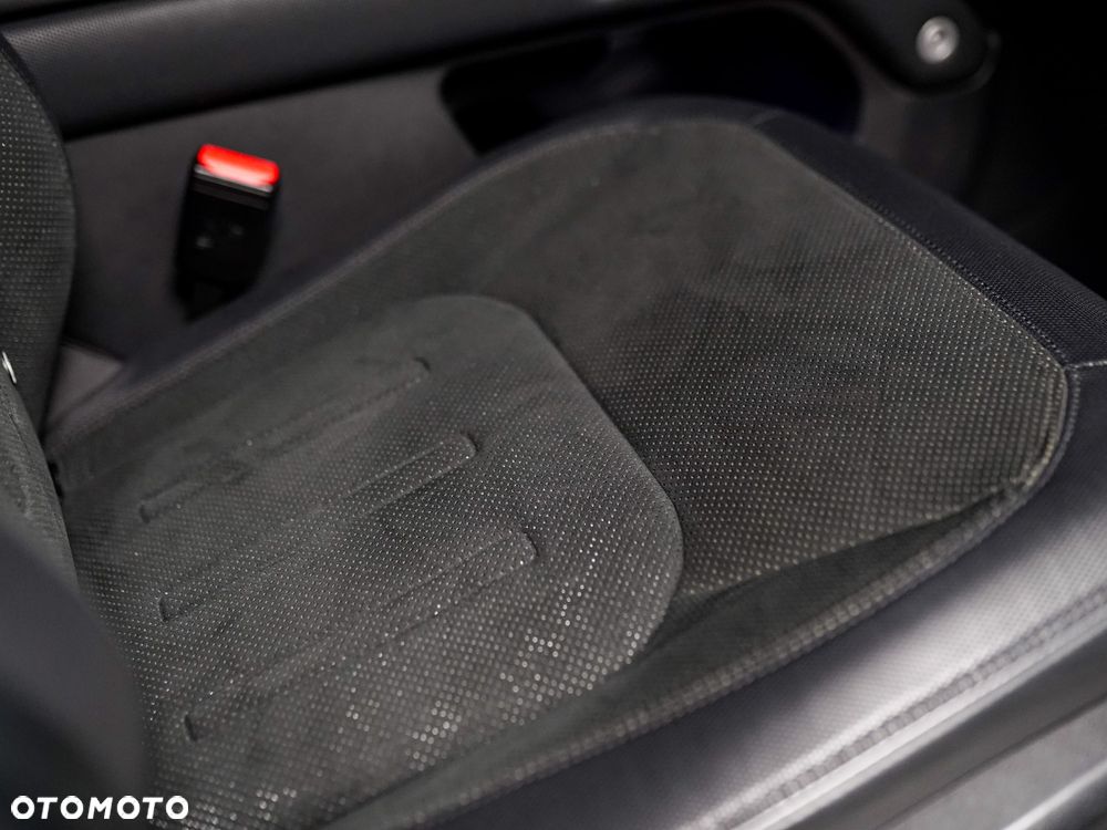 Land Rover Defender 5.0 P525 V8 - 39