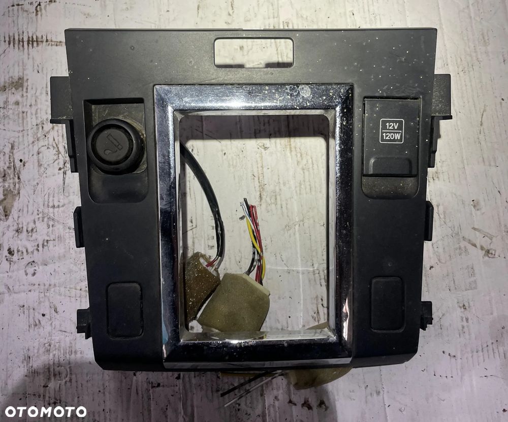 Panel obudowa lewarka Suzuki Grand Vitara II 2005- OE - 1