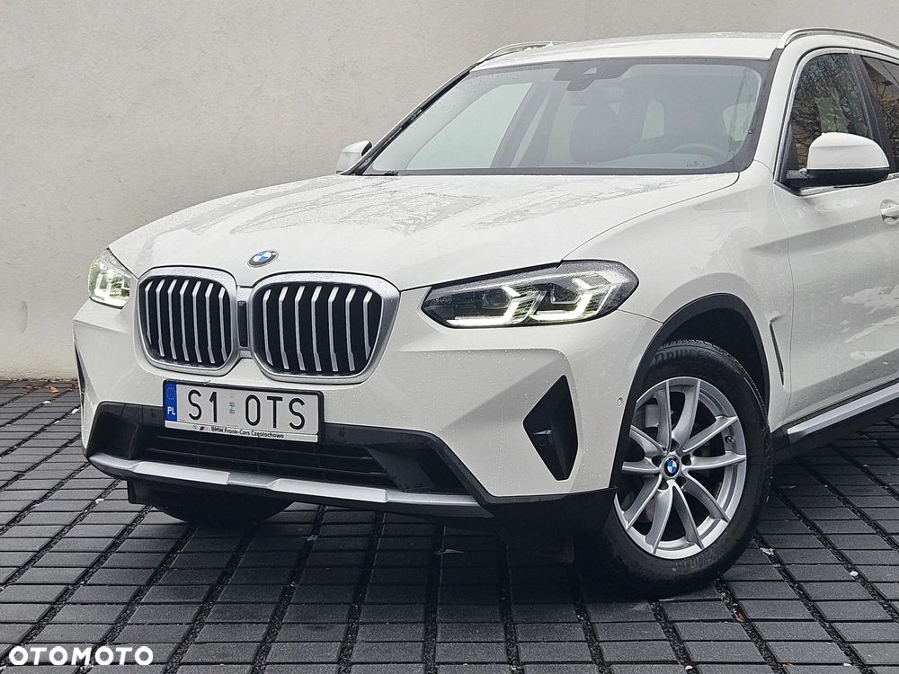 BMW X3 xDrive20i mHEV - 2