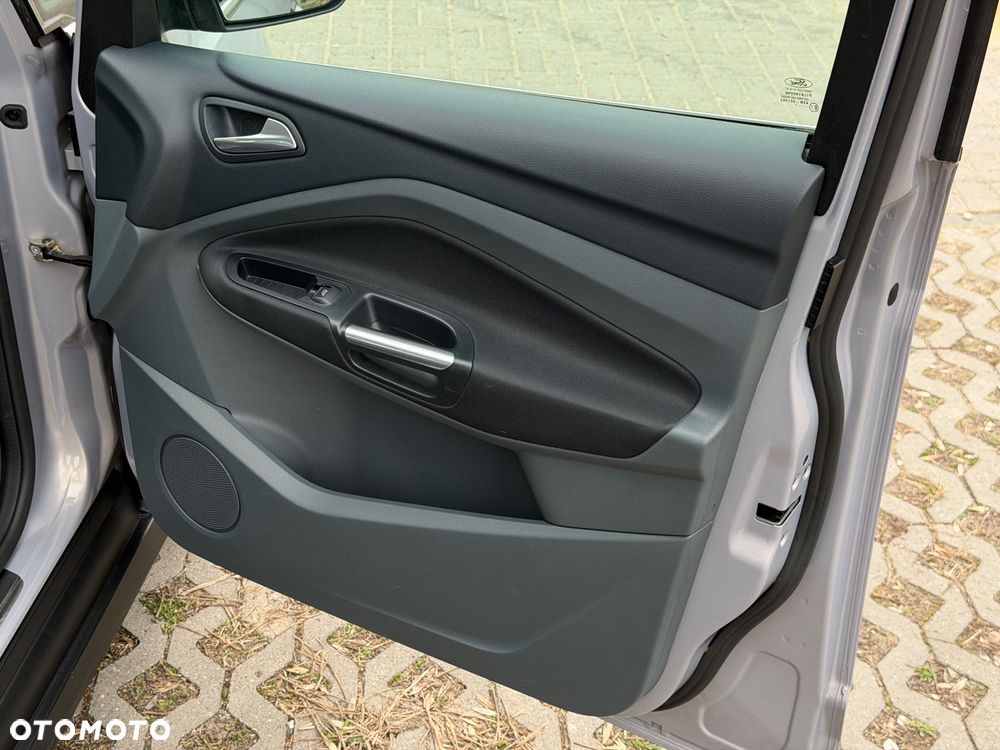 Ford C-MAX 1.6 TDCi Start-Stop-System Titanium - 19