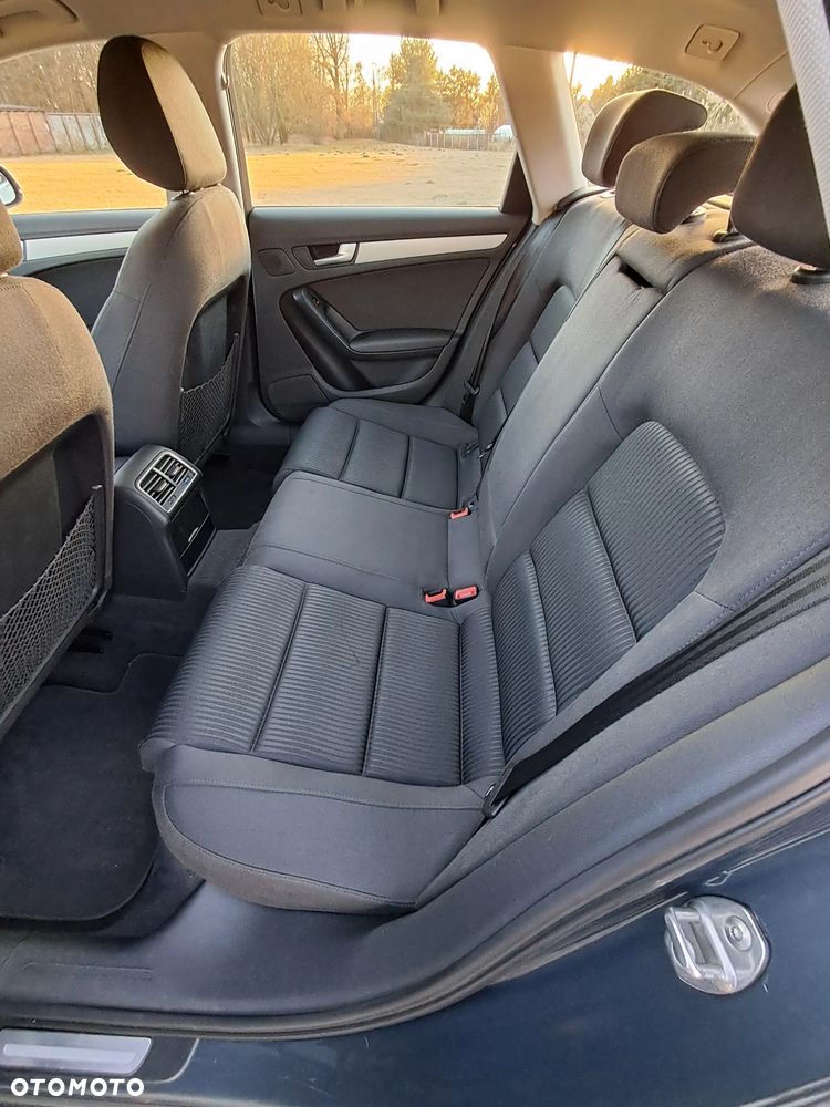 Audi A4 Avant - 5