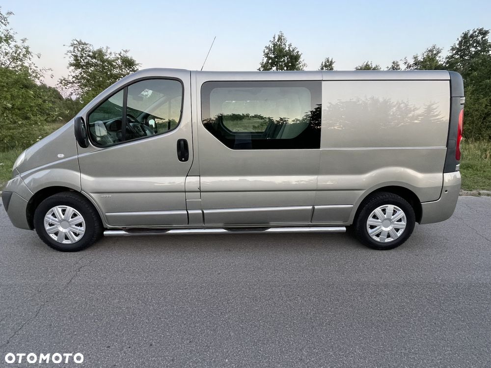 Opel Vivaro - 5