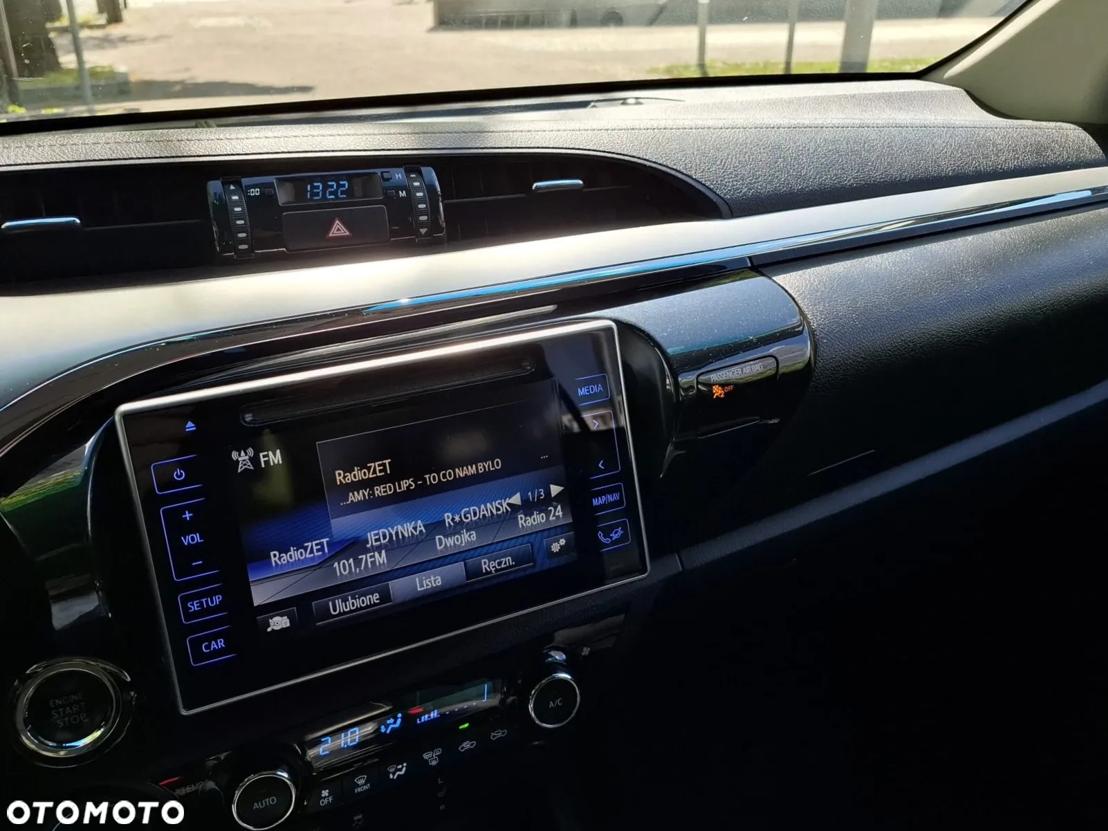 Toyota Hilux 2.4 D-4D Double Cab SR5 4x4 - 5