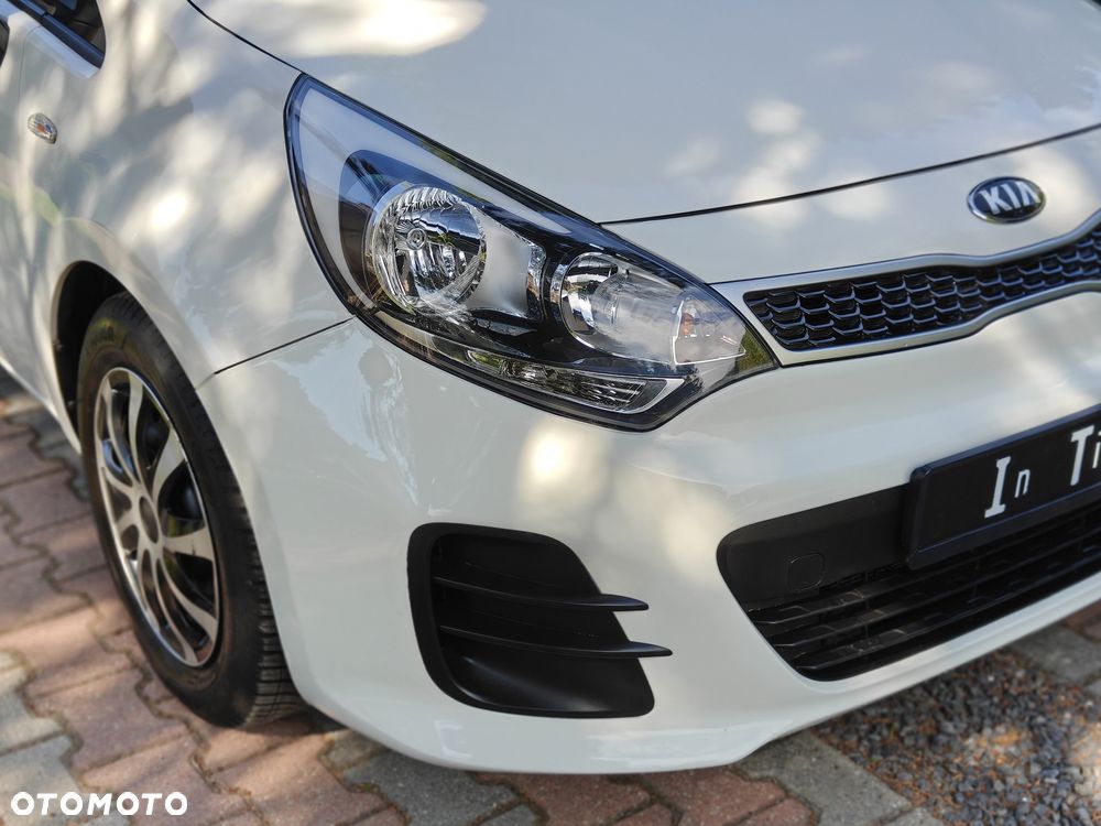 Kia Rio - 18