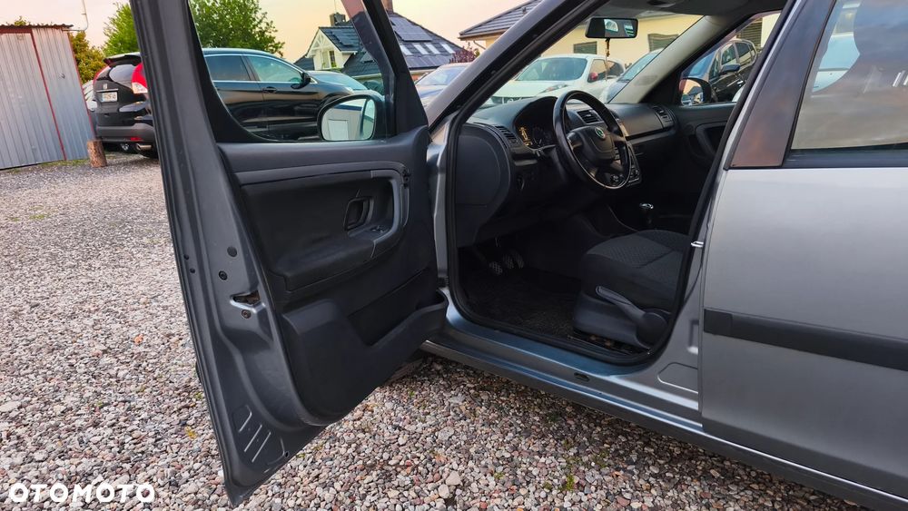 Skoda Roomster - 14