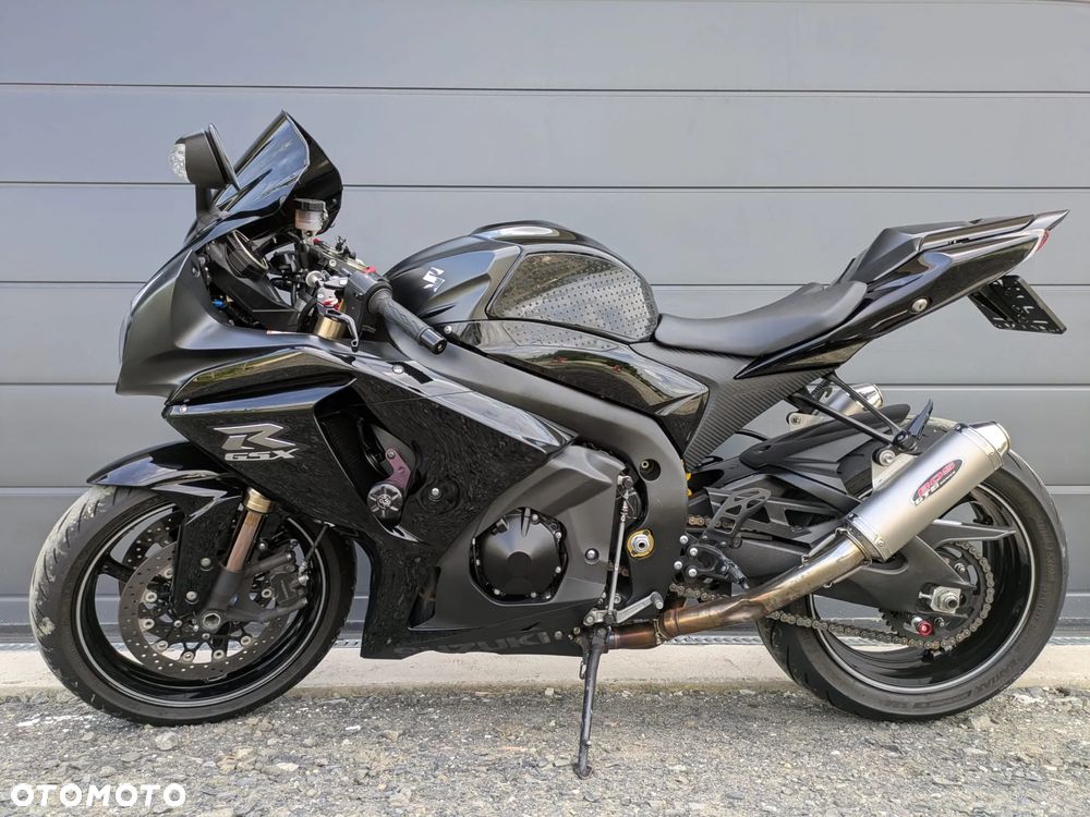 Suzuki GSX-R - 10